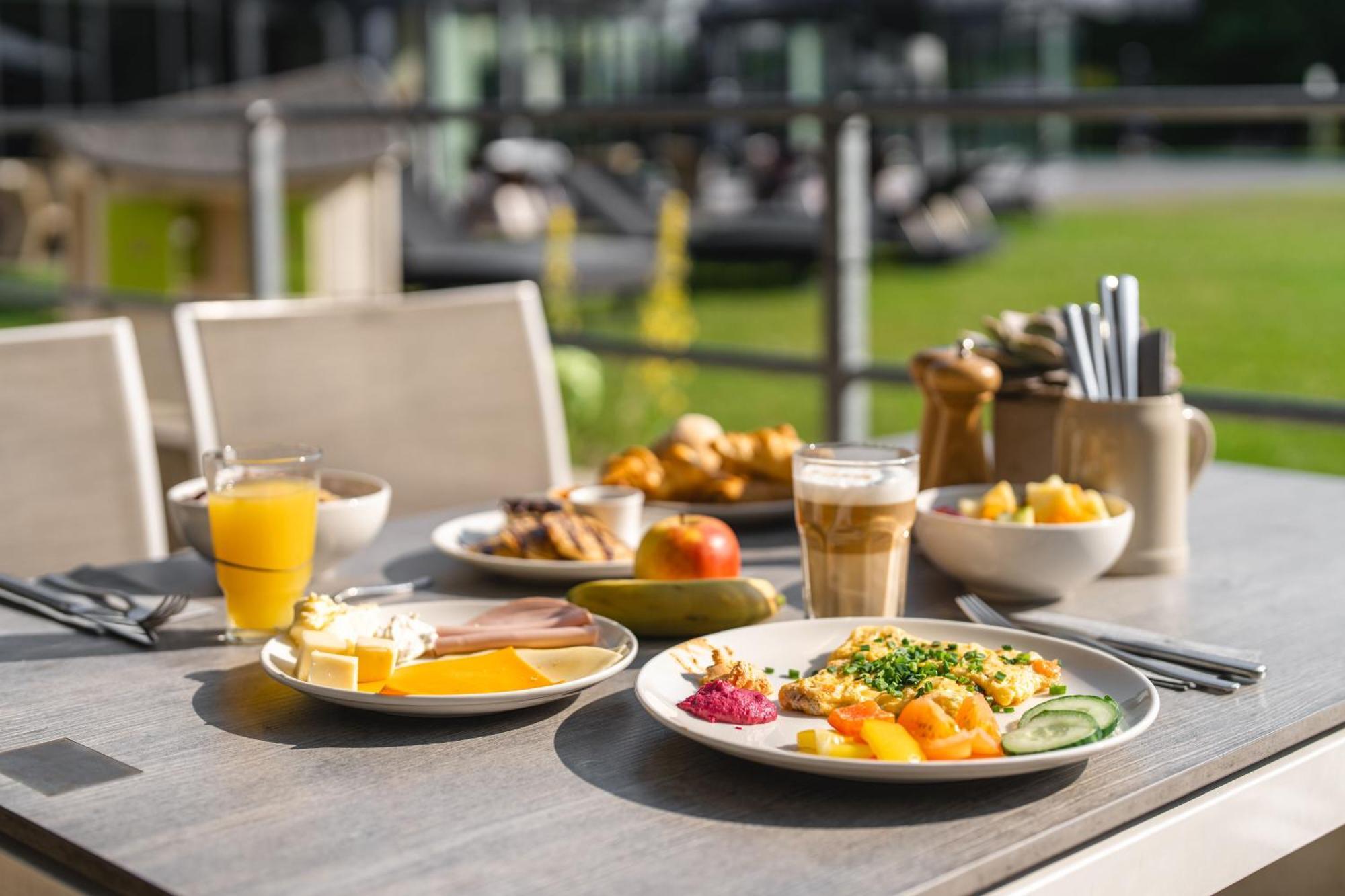 Hotel Aja Bad Saarow Exteriér fotografie
